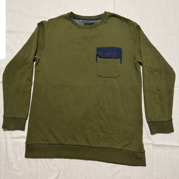 dark green sweater utility style with 1 pocket front brand nomad size large - Picture 4 of 4